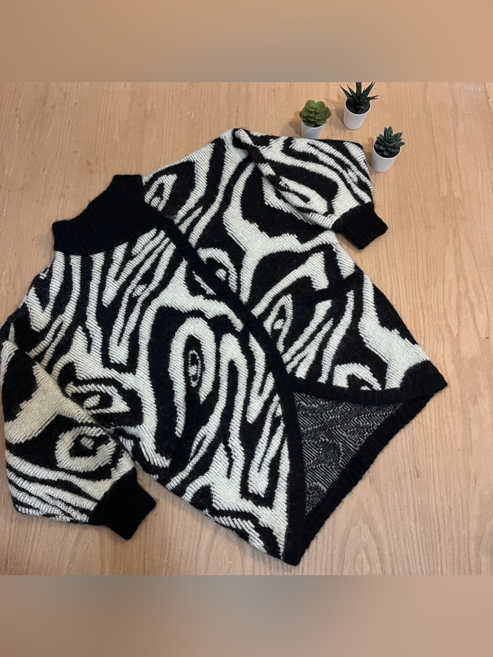 Vintage La Monte Italy Wool Mohair Black and White Oversized Cardigan